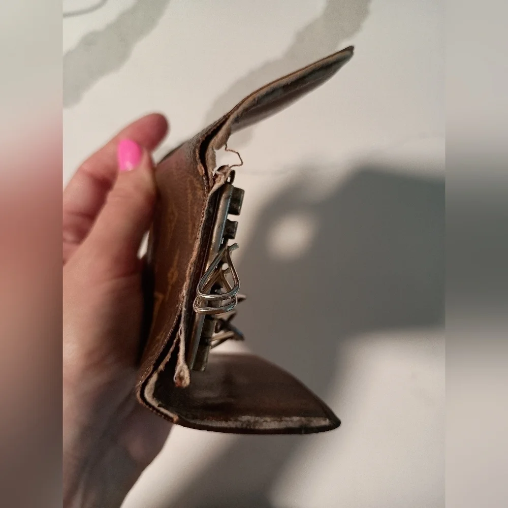 LOUIS VUITTON Monogram  6 Key Rings Holder Hooks